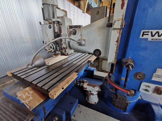 Wood milling machine TOS Svitavy FWM