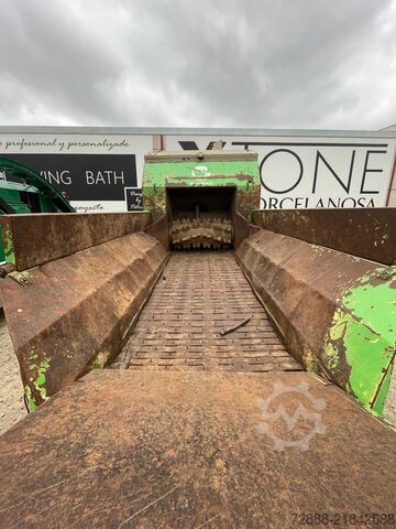 Mobile shredding plant Willibald EP 5500 Shark