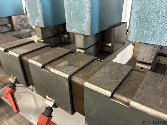 Kesselkopfstanze / Reihenlochstanze MABI 8Z