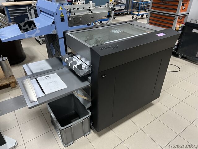 Creaser, Slitter, and Cutter Uchida Aero Cut One Creaser, Slitter, and Cutter