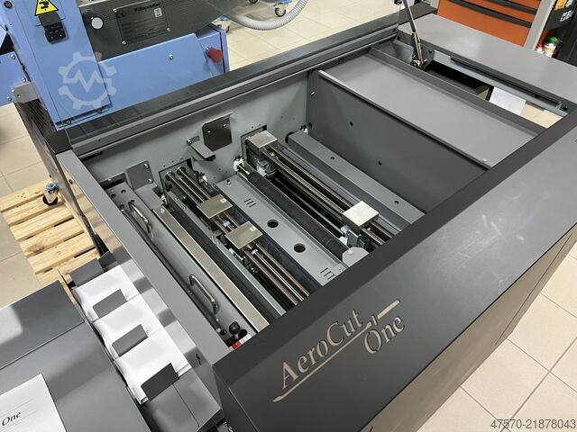 Creaser, Slitter, and Cutter Uchida Aero Cut One Creaser, Slitter, and Cutter