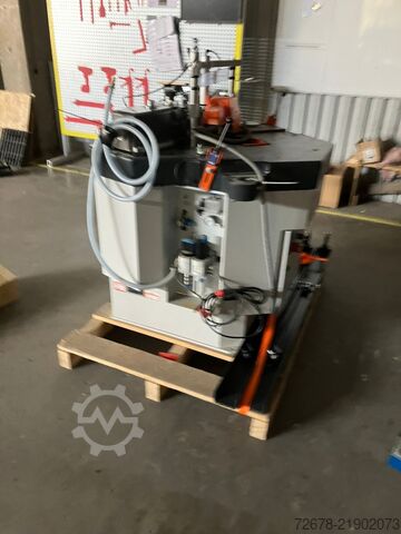 Elumatec EP124/00 corner crimper Elumatec EP124/00