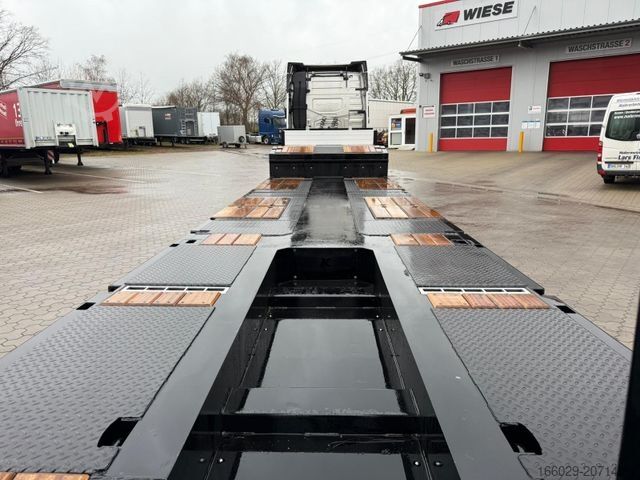 Tieflader-Sattelauflieger KÄSSBOHRER K.SLA R 4 / 2N 18/40 Tieflader Radmulden tele