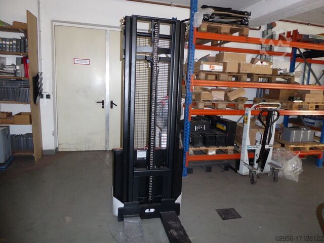 High Lift stacker EP EP Equipment ESL122