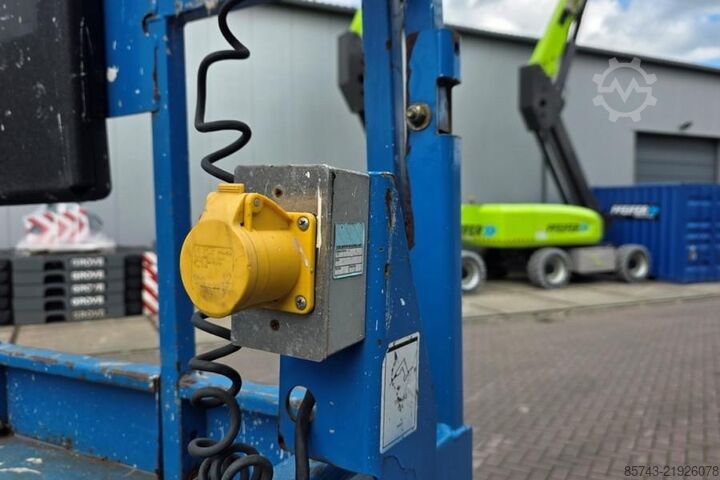 Scissor lift Genie GS3246 Electric, Working Height 11.75 m, 318kg Cap