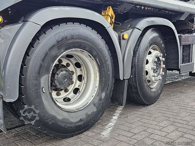 Portalarmsystem MAN 26.460 TGS MEILLER AK 16 NT