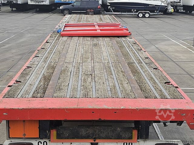 Loading platform FRUEHAUF TF34C13RAA plateau