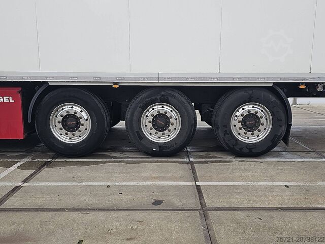 Kühl-/Tiefkühltransport KOGEL S24 FRIGO