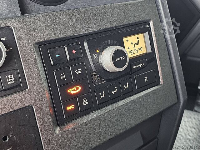 Standard-SZM RENAULT T 440