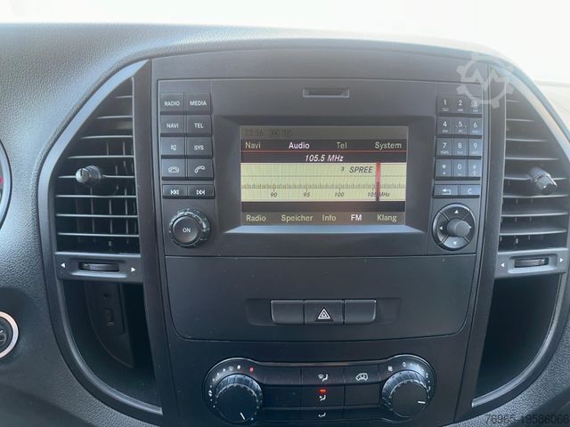 Panel van MERCEDES-BENZ Vito 109 KOMPAKT 6-G KAMERA NAVI PDC 3-SITZE AHK
