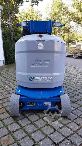 Vertical mast lift JLG Toucan 12E+