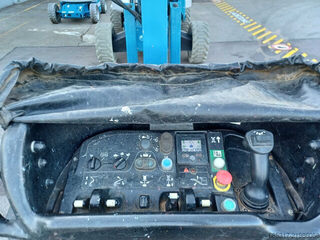 Articulating boom Niftylift HR 28 Hybrid