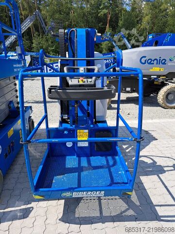 Articulating boom JLG Toucan 10E-L