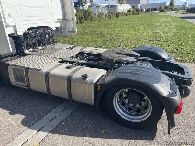 Volumen SZM DAF FT XG 480 LD