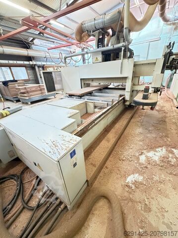 BEARBEITUNGSZENTRUM SCM MORBIDELLI M800 X5