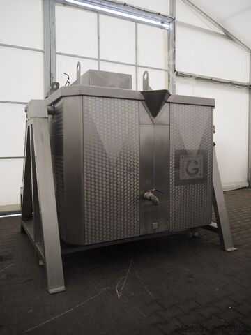 Tilting boiling kettle GERNAL 2000L