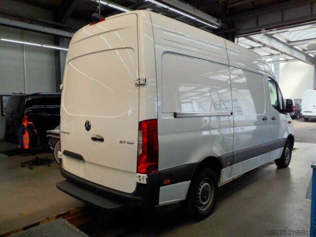 Van Mercedes-Benz Sprinter 317 CDI,L2H2,Automatik,Kamera,LED