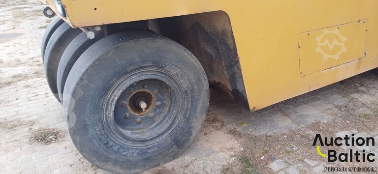 Reifenwalze BOMAG BW 20 R