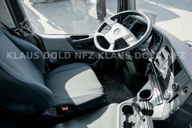 Refrigerated truck MERCEDES-BENZ Antos 1833 Kühlkoffer Bi- Temp. LBW Euro 6