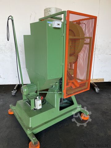 Punching machine Universal