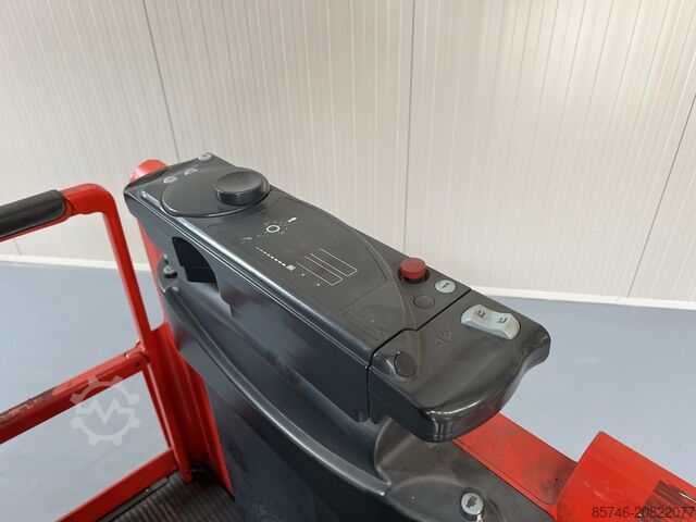 V 11 - Schienenführung !! Kabine 1000 MM !! DOPPELTE Lenkung!! LINDE V 11 - Rail Guidance !! Cabin 1000 MM !! DOUBLE steering !!