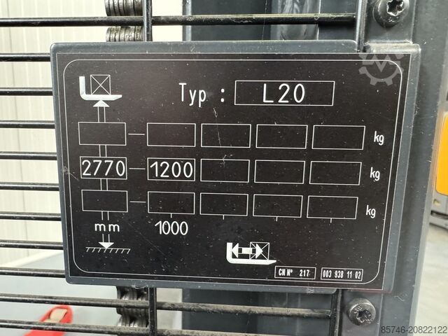 L 20 wie abgebildet (1173) NEU / Unbenutzt!! (1,2 t bei 1000 mm!!) LINDE L 20 as ( 1173 ) NEW / Unused !! ( 1.2 T @ 1000 MM !! )