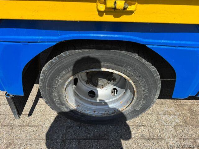 Loading platform Mercedes-Benz Atego 815 **SIGNALISATIEWAGEN-ONLY 80000KM**