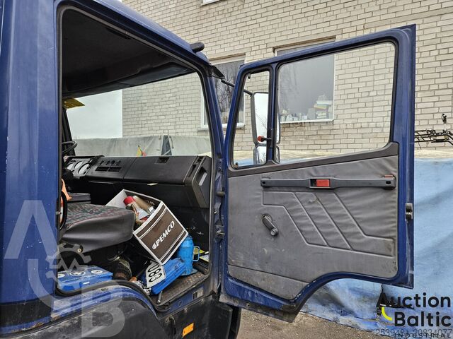 Kipper Mercedes-Benz 814