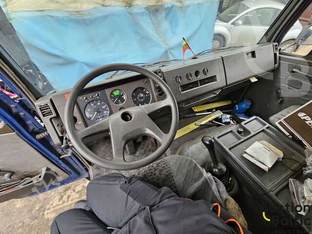 Kipper Mercedes-Benz 814