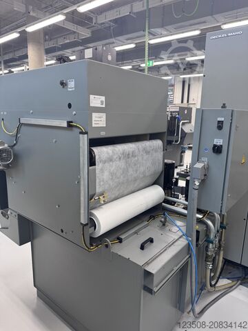 Vertikales Bearbeitungszentrum Deckel Maho DMC 835V