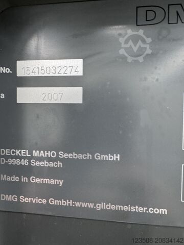 Vertikales Bearbeitungszentrum Deckel Maho DMC 835V