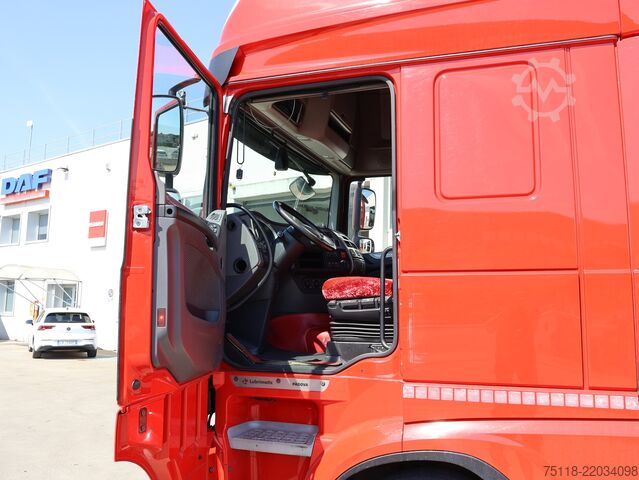 Volume tractor unit DAF XF 510 FT - LOW DECK