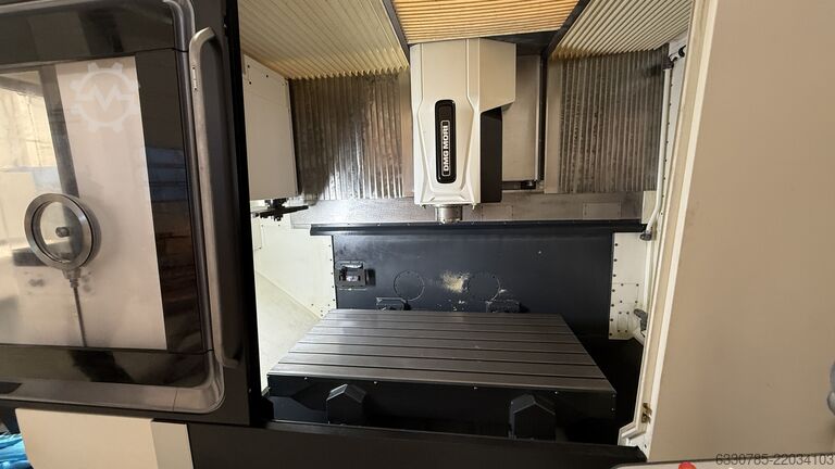 Vertical machining center Deckel Maho DMC 1150 V