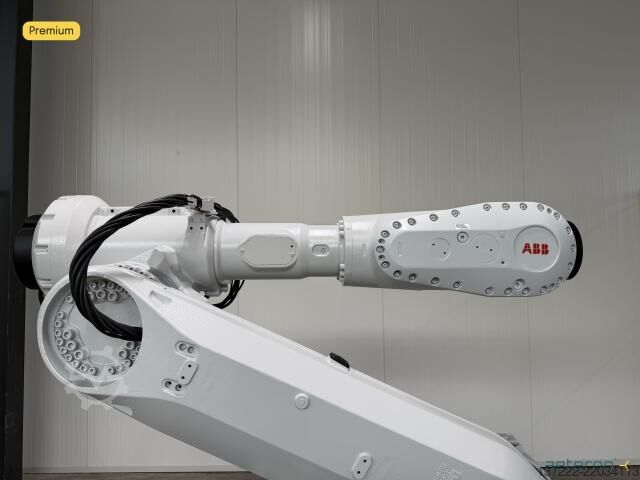 Überholter Roboter mit 1 Jahr Garantie ABB IRB 6700-205/2.8
