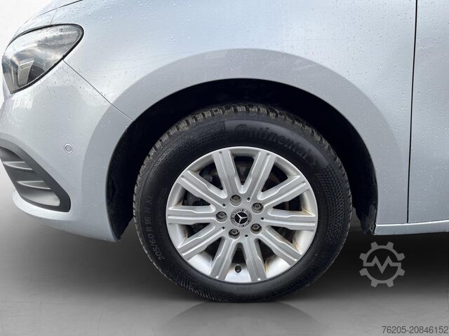 Minibus Mercedes-Benz T 180 d AUT DynLicht Fernlichtass. Kam. KlimaA