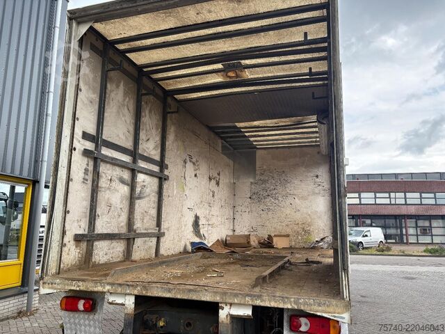 Box body Volvo FL 12.240 + BLAD VERING + LOADLIFT 2.5t + LOW KM