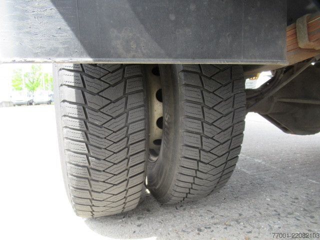 Box van IVECO 70C18HA8 / Hi-Matic / Klima / Tempomat