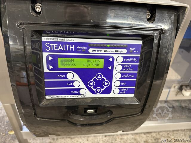 Zwei-Kopf-Metalldetektor mit Kontrollwaage Fortress Stealth