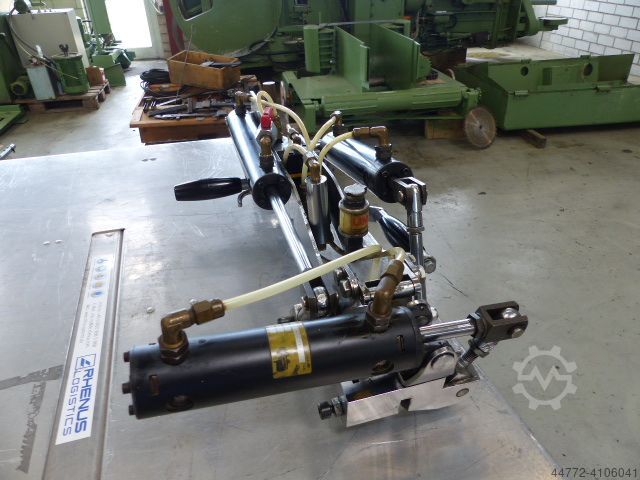 Crushing and pneumatic sizing apparatus Oppliger Schweiz PSE 810