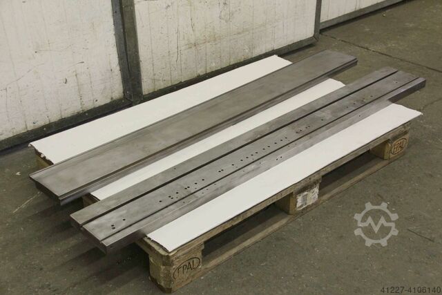 Clamping plate with T slot Stahl mit Abkantwerkzeug