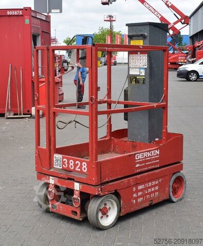 Scissor lift SkyJack SJ 16