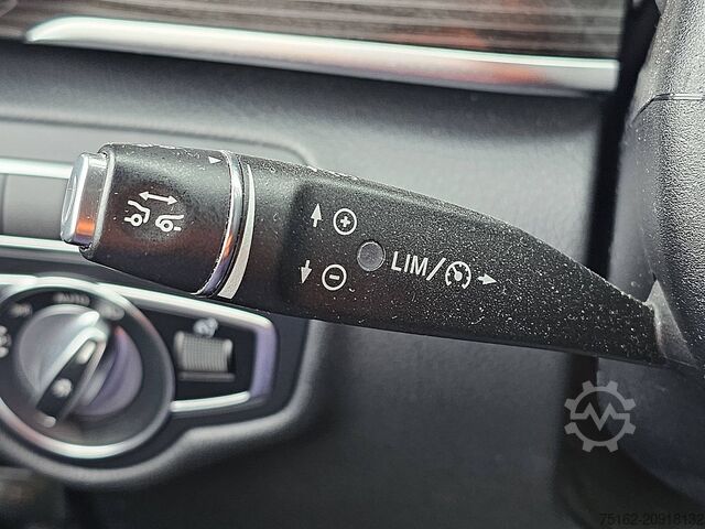 Passenger transportation MERCEDES-BENZ EQV 300 7-Pers L2 204Pk!