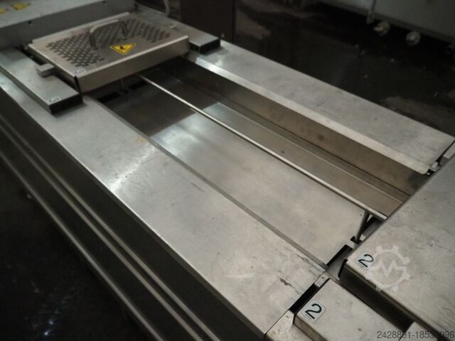 Packer/Packaging machine Multivac R230