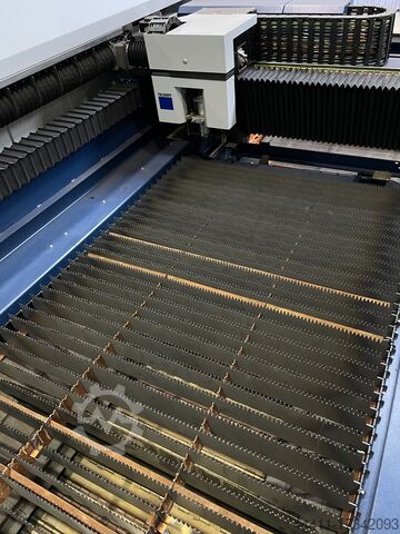Laser cutting machine TRUMPF 5030 (L16) werkstattüberholt
