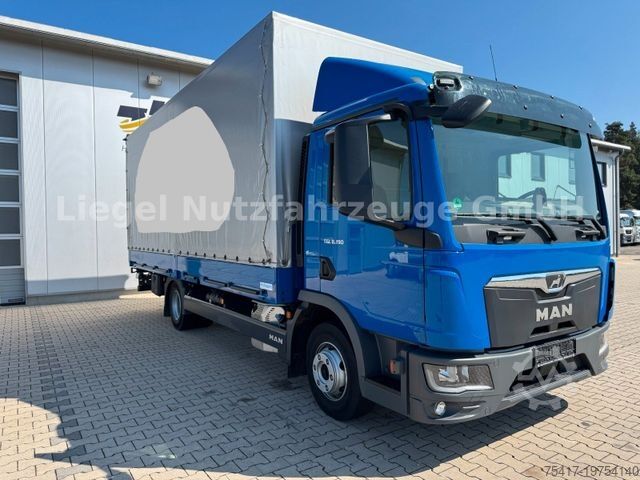 Flatbed truck with tarp MAN TGL 8.190 4x2 BL*LBW*Navi*Kamera*Motorbremse