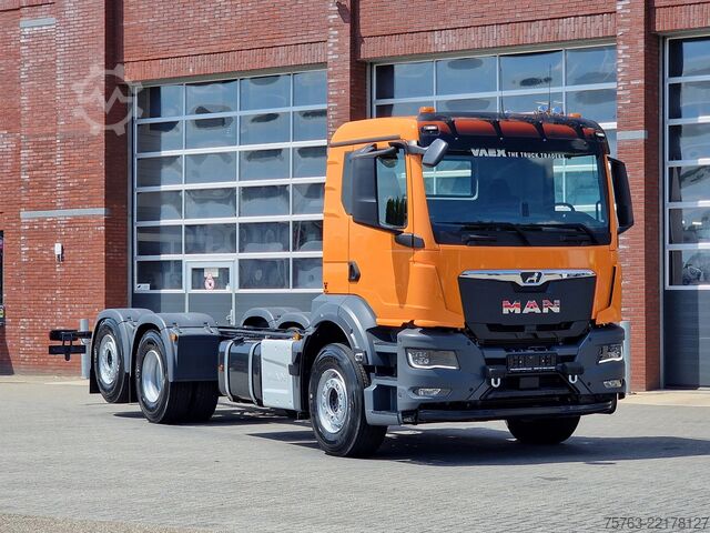 Fahrgestell mit Fahrerhaus MAN TGS 26.520 6x2*4 - NEW - PTO/Hydraulic - Retard...