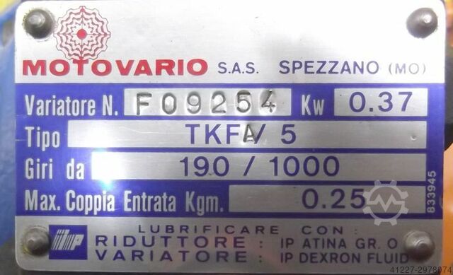 Regelbarer Getriebemotor 0,37 kW 19-100 U/min MOTOVARIO TKFL/5