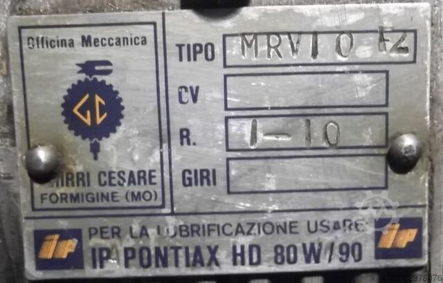 Gear motor 0.25 kW 137 rpm Motovario MRVI0FZ