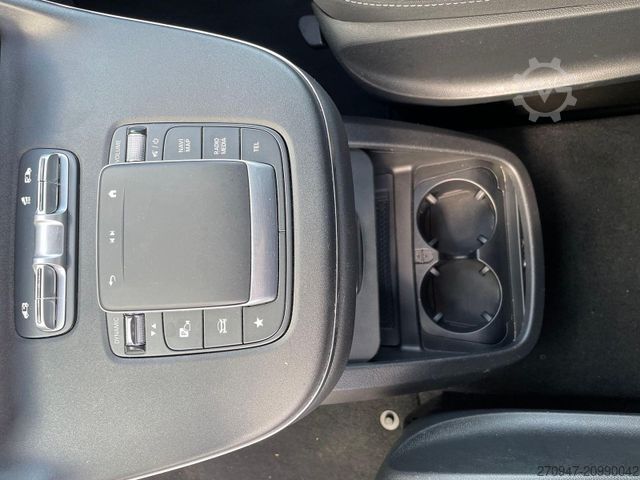 Minibus MERCEDES-BENZ V 300 d extralang 4MATIC AVANTGARDE 360°KAMERA