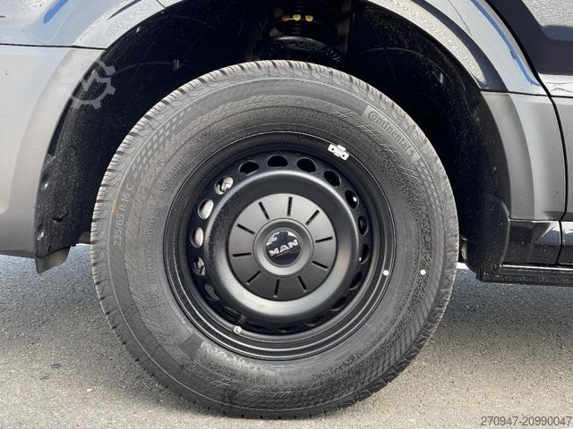 Pick-up van MAN TGE 3.180 Pritsche DOKA LR 4x4 ACC LED DIFF-SPER